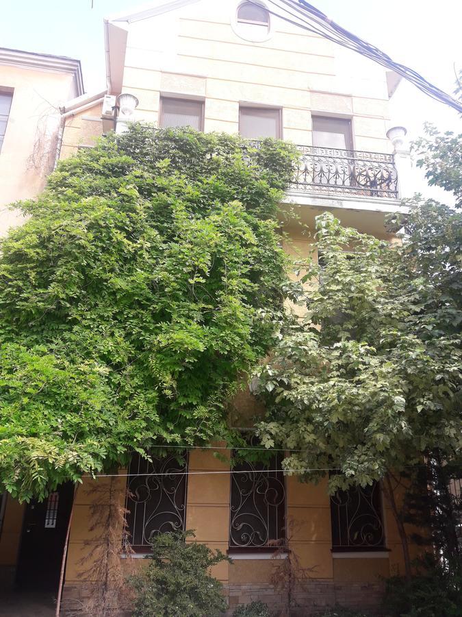 Kak Doma Aparthotel Odessa Exterior photo